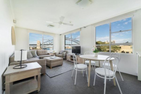 Harbourside #32, Sydney